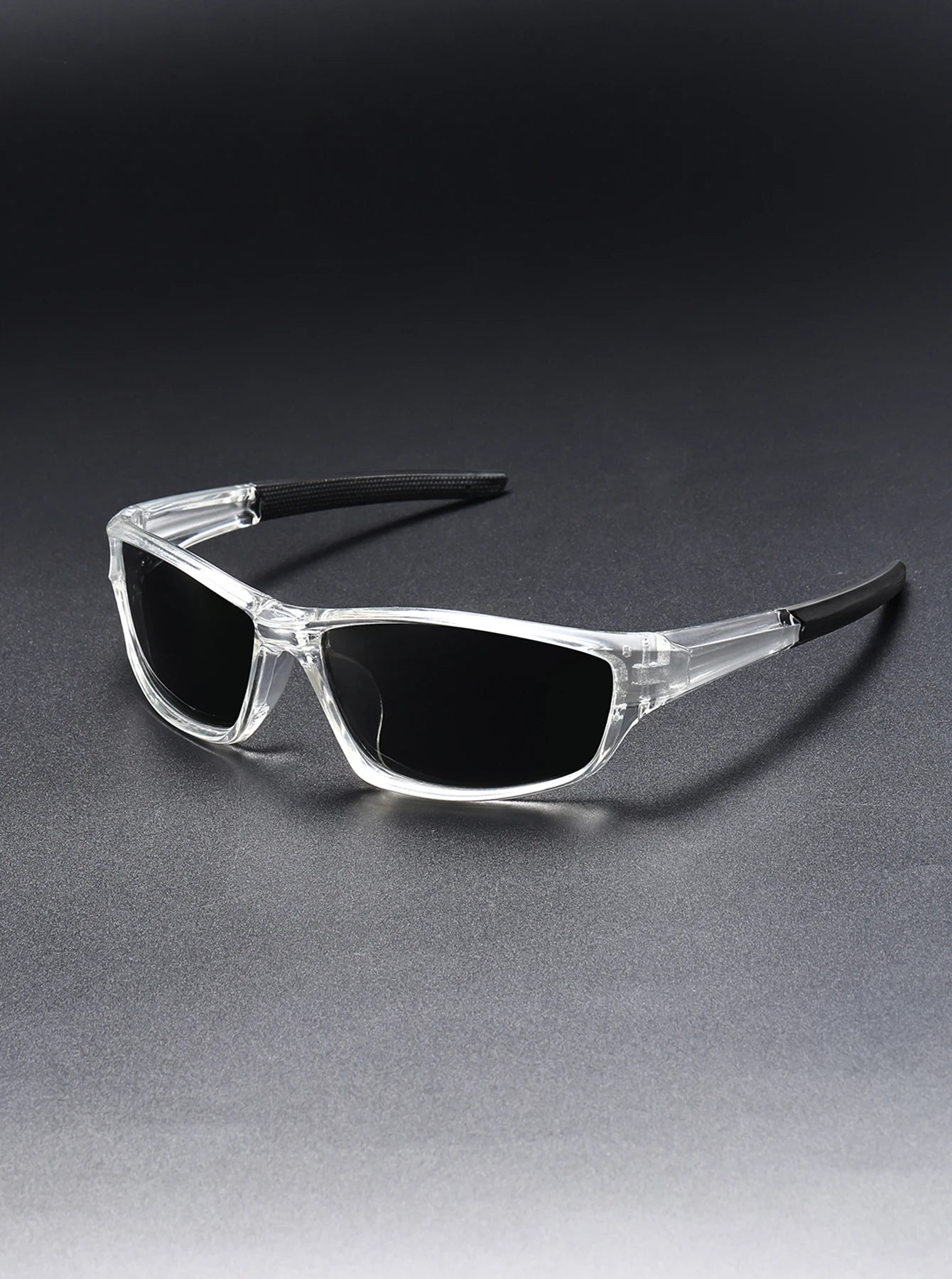 Classic retro fashion glasses, unisex, easy to carry, PC material, durable.