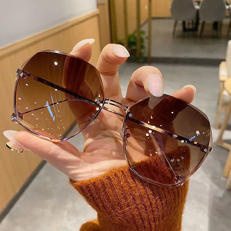 New Fashion Brand Design Vintage Rimless Pilot Sunglasses